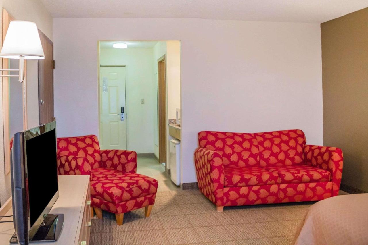  | Quality Inn Port Clinton
