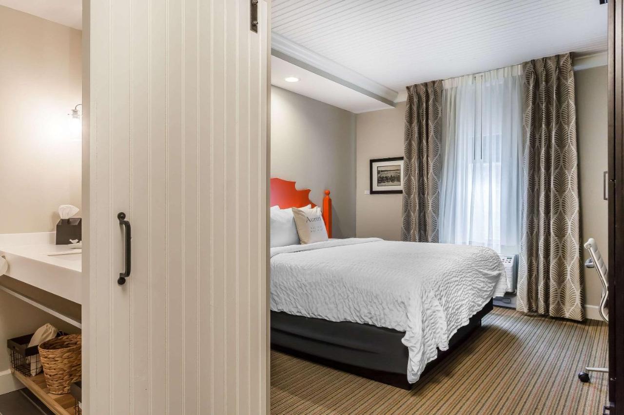 | The Aurora Inn Hotel and Event Center