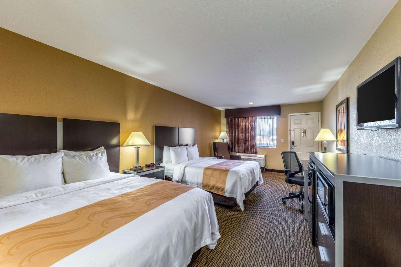 Queen Room with Two Queen Beds - Non-Smoking at Quality Inn Glenpool - Tulsa