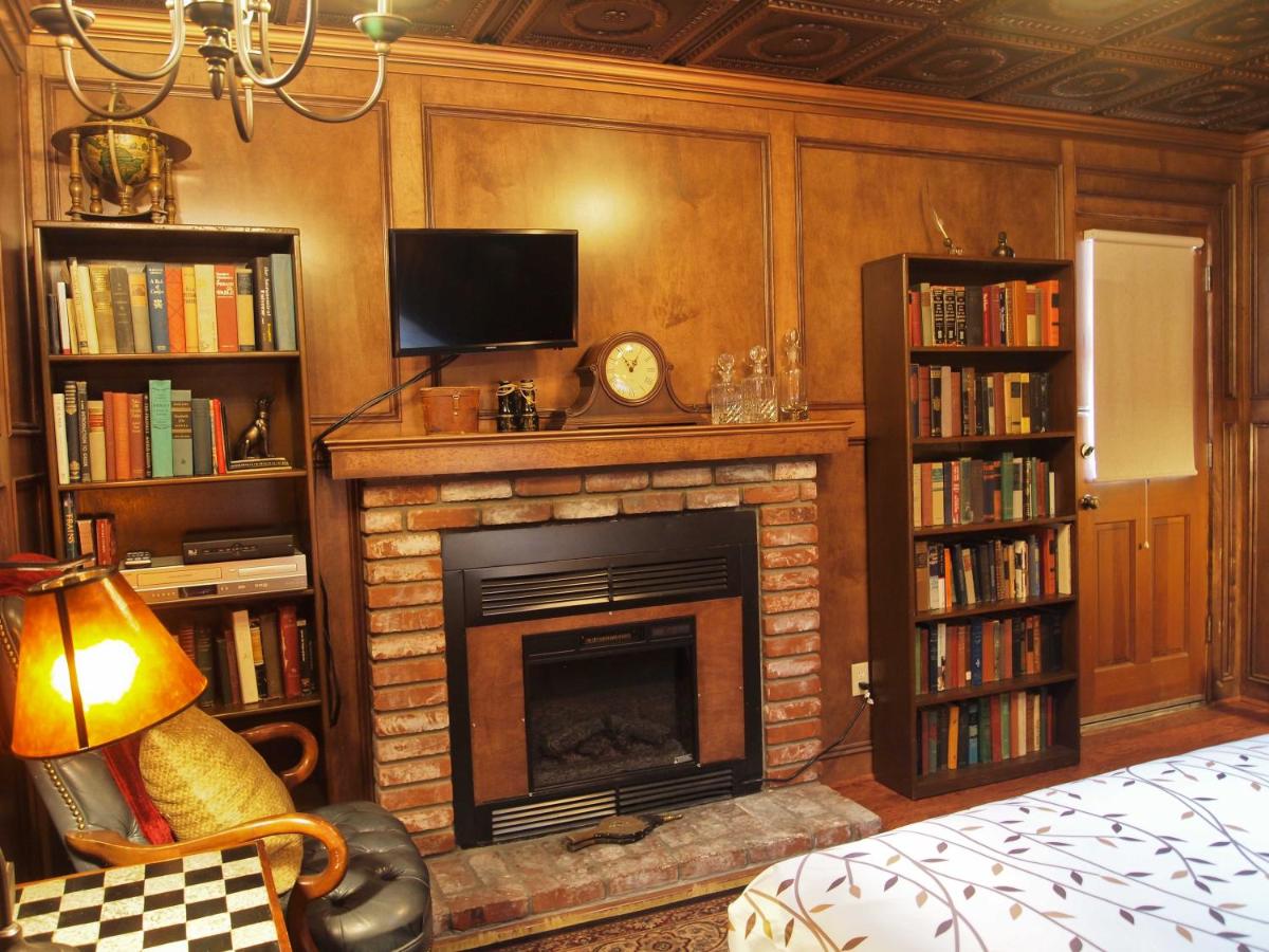 | Strawberry Creek Inn