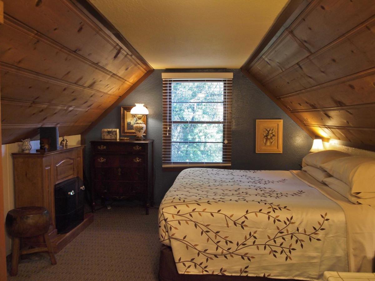 | Strawberry Creek Inn