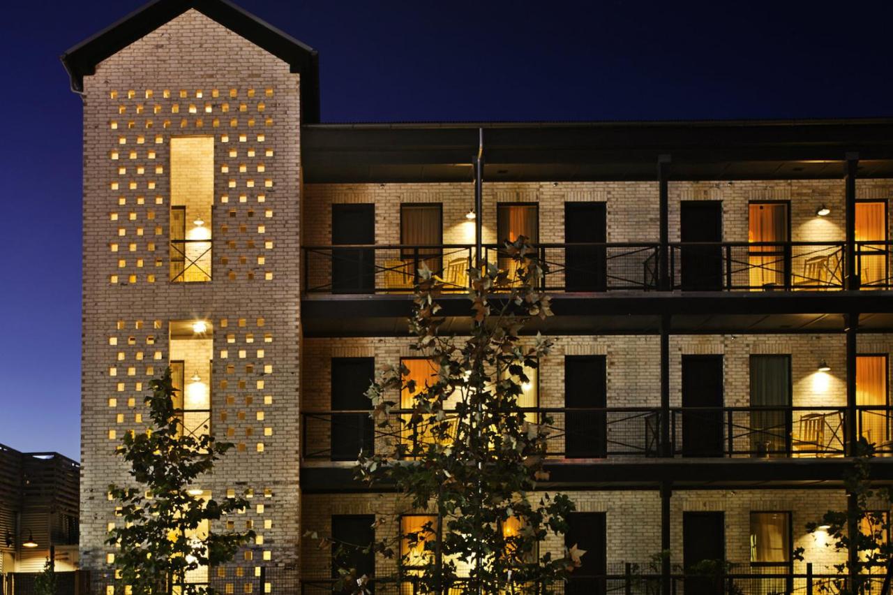  | Cavalry Court, by Valencia Hotel Group