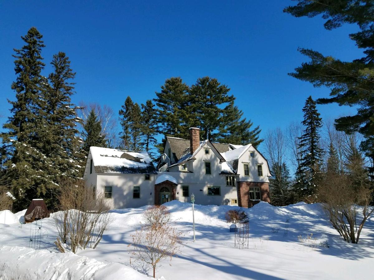 | Pinehurst Inn Bed & Breakfast