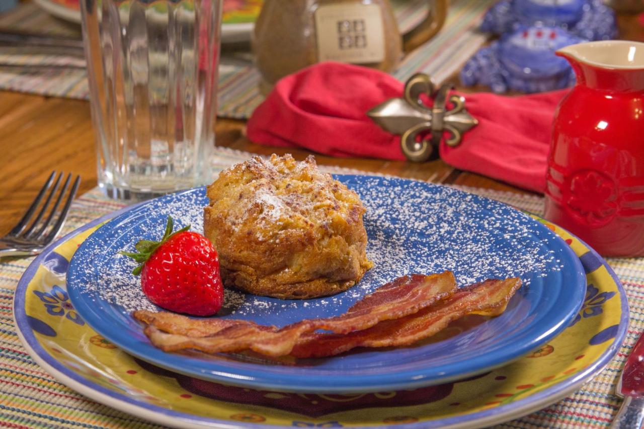 | Pinehurst Inn Bed & Breakfast