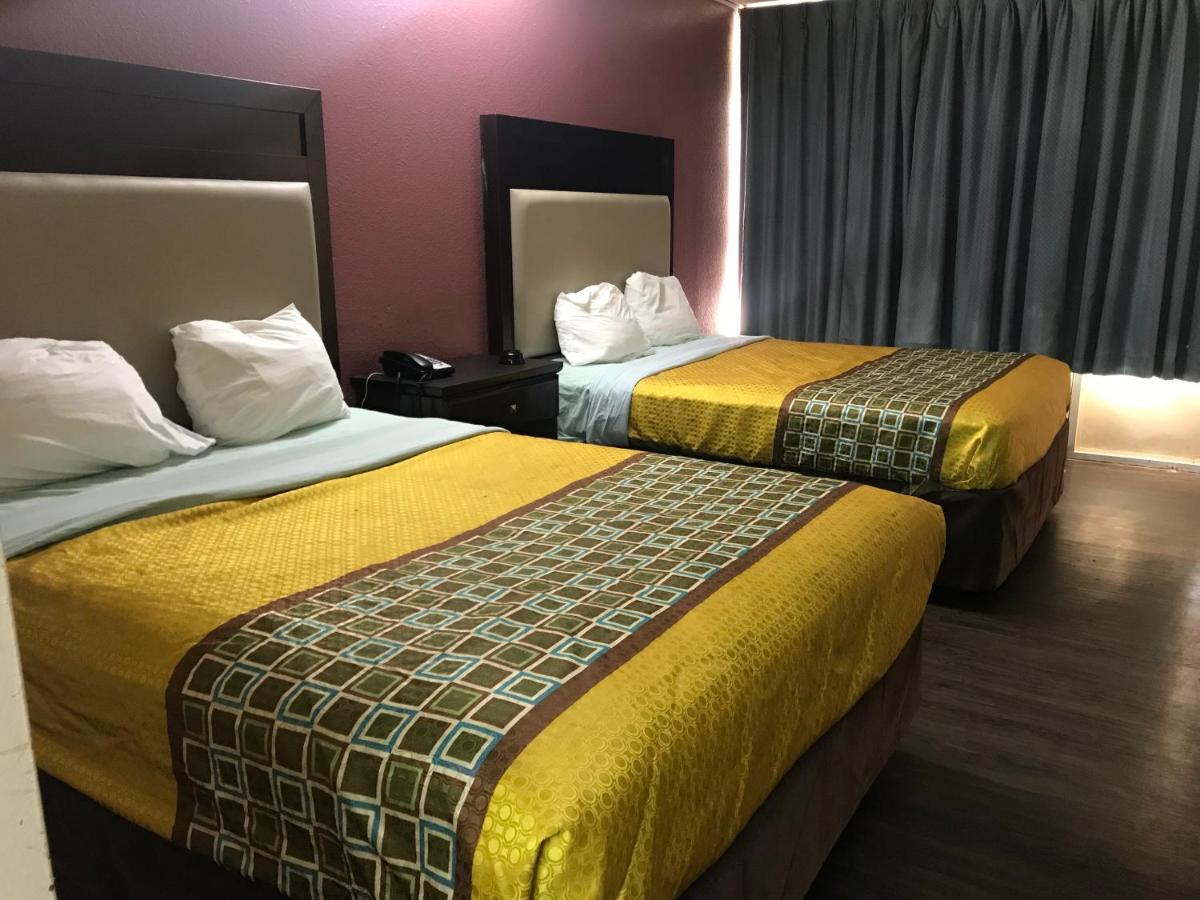 | Express Inn