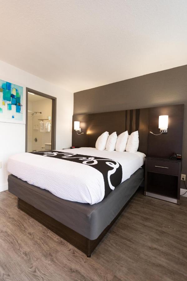  | SureStay Hotel by Best Western Seaside Monterey