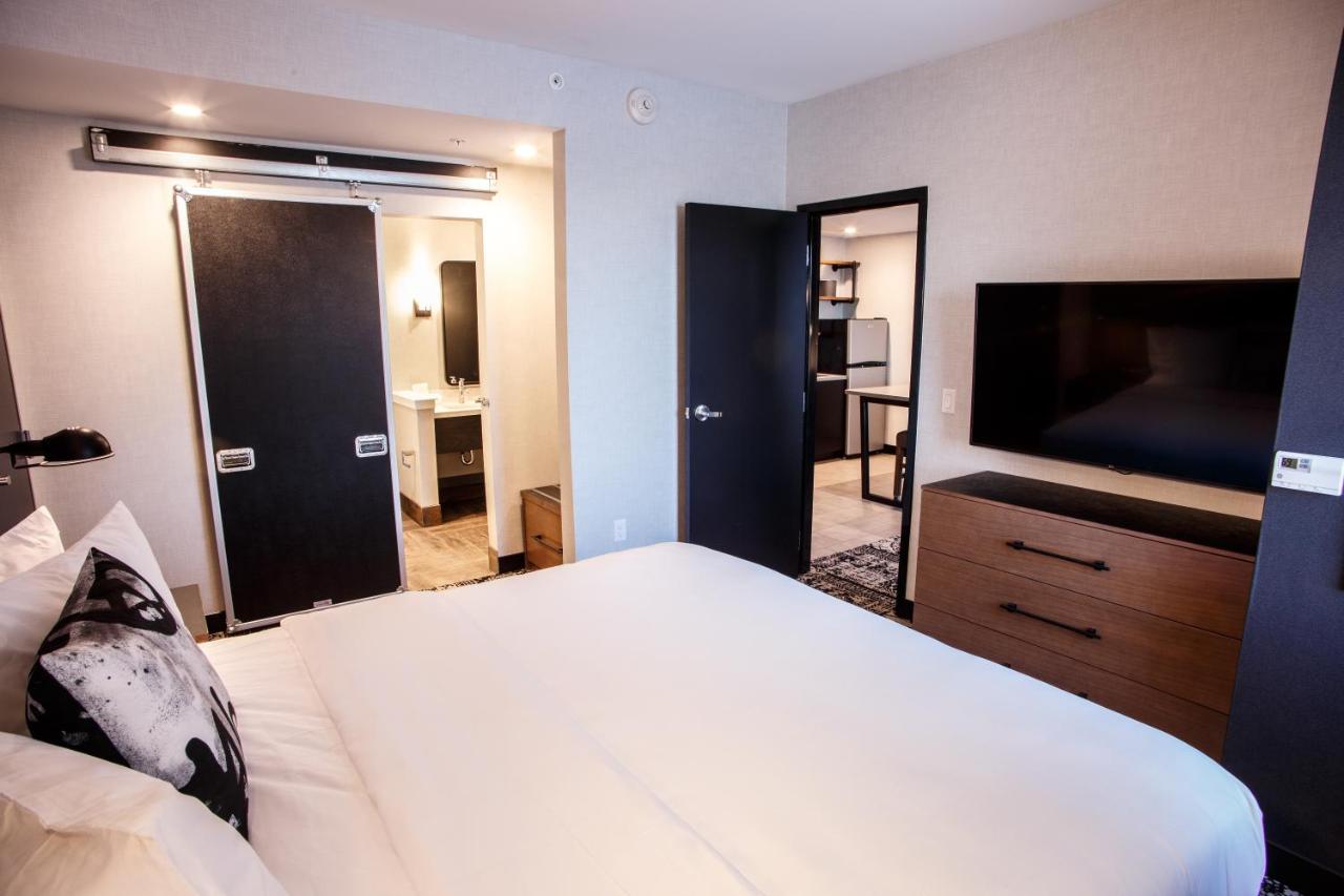 Family Room - Disability Access at Hotel Rock Lititz