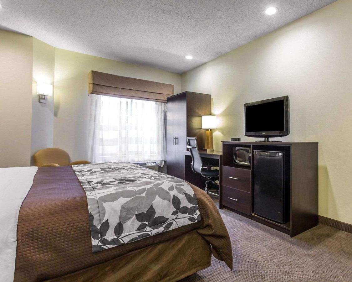 King Room - Non-Smoking at Sleep Inn Columbia