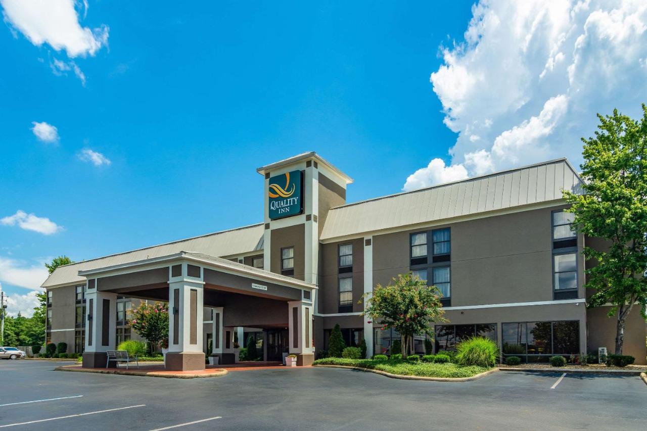 | Quality Inn Valley - West Point