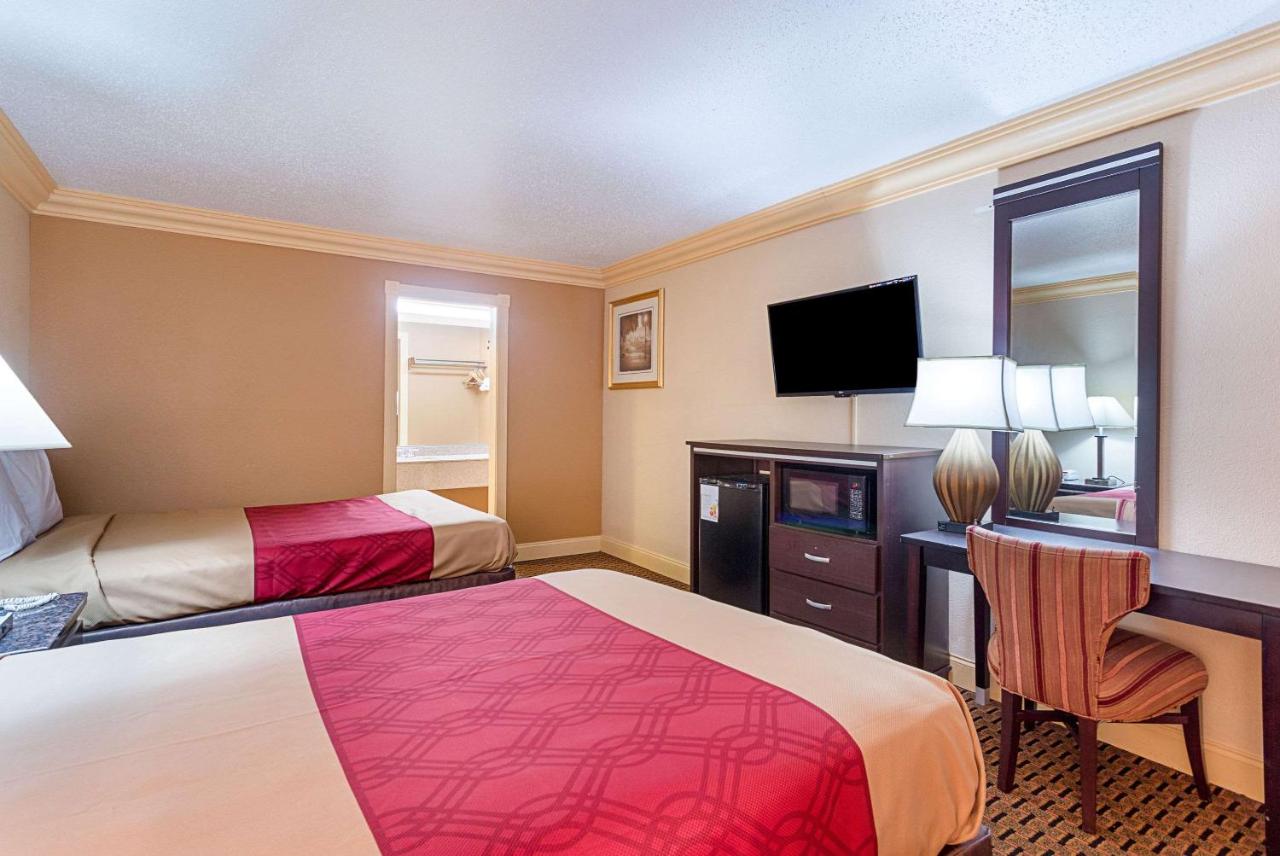  | Parkway Inn of Birmingham