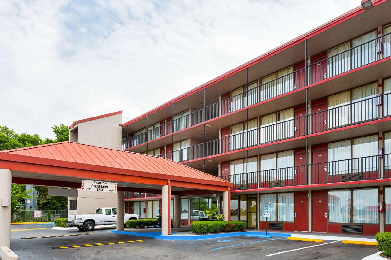  | Parkway Inn of Birmingham