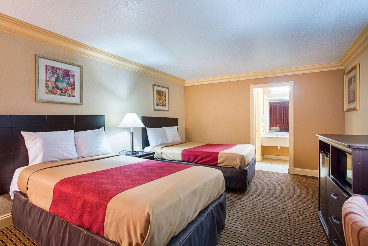  | Parkway Inn of Birmingham