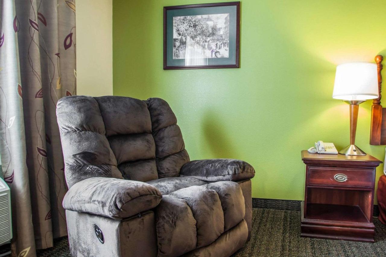  | Quality Inn Florence Muscle Shoals