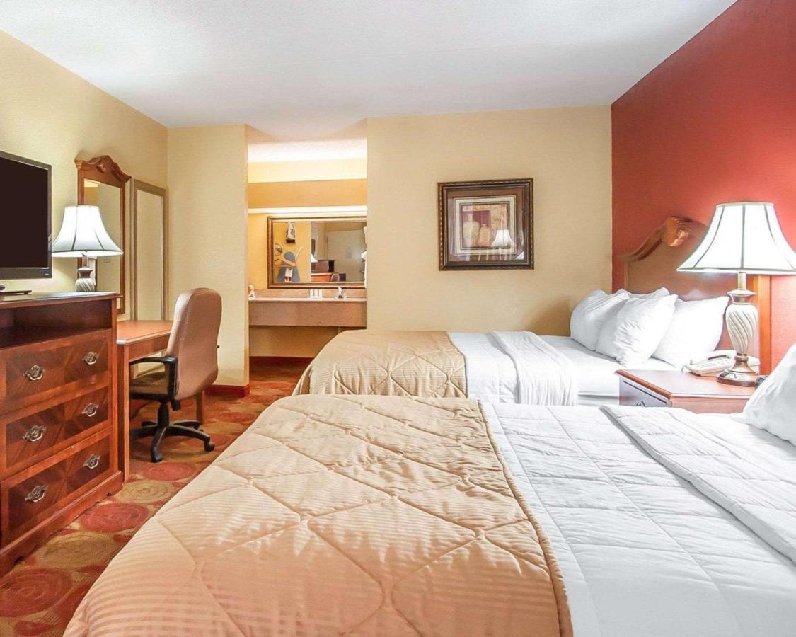 Double Room with Two Double Beds - Non-Smoking at Clarion Inn & Suites University Center