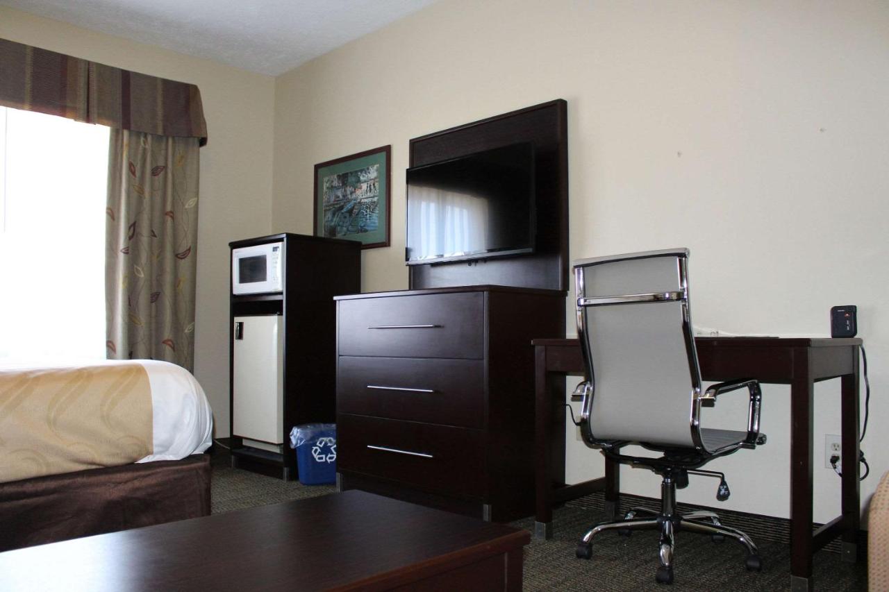  | Quality Inn Florence Muscle Shoals