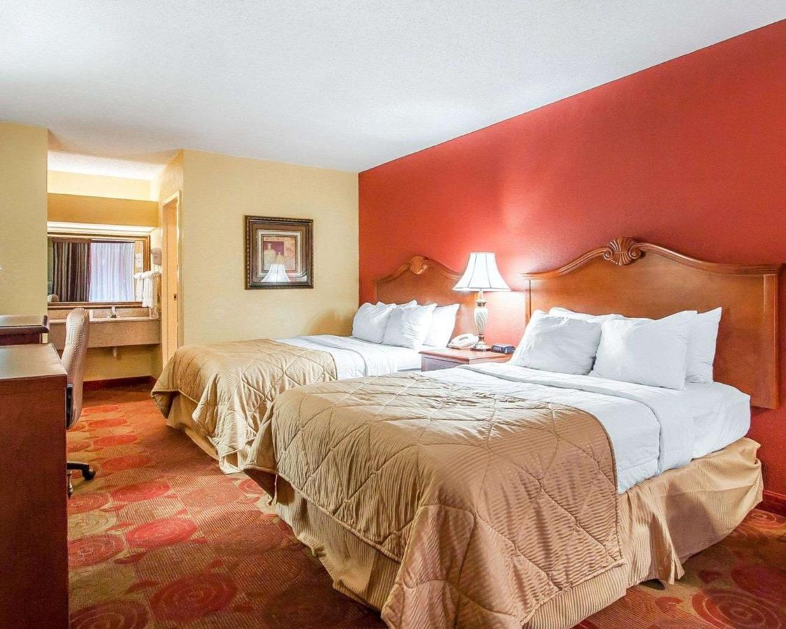Double Room with Two Double Beds - Non-Smoking at Clarion Inn & Suites University Center