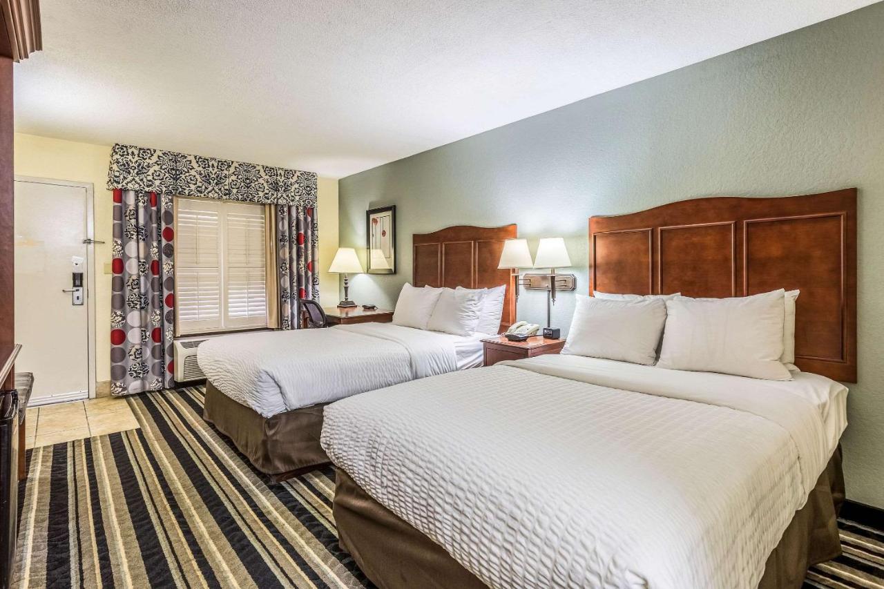 Queen Room with Two Queen Beds - Non-Smoking at Clarion Pointe Huntsville Research Park