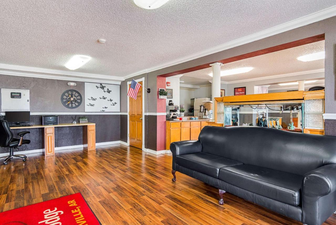  | Econo Lodge Jacksonville near Little Rock Air Force Base
