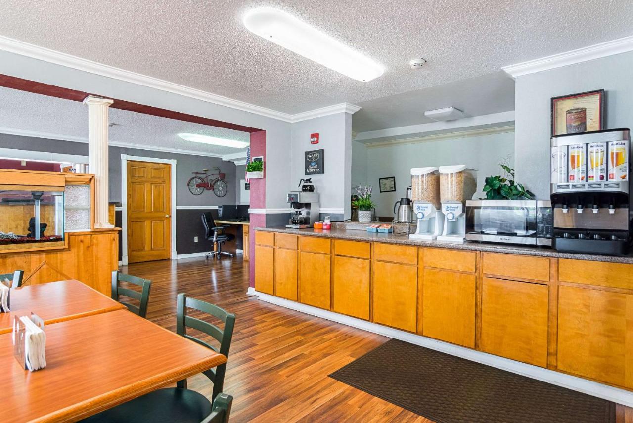  | Econo Lodge Jacksonville near Little Rock Air Force Base