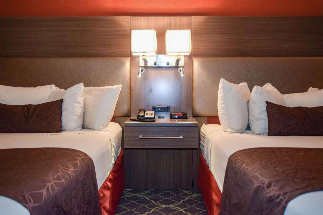  | American Inn & Suites West Memphis