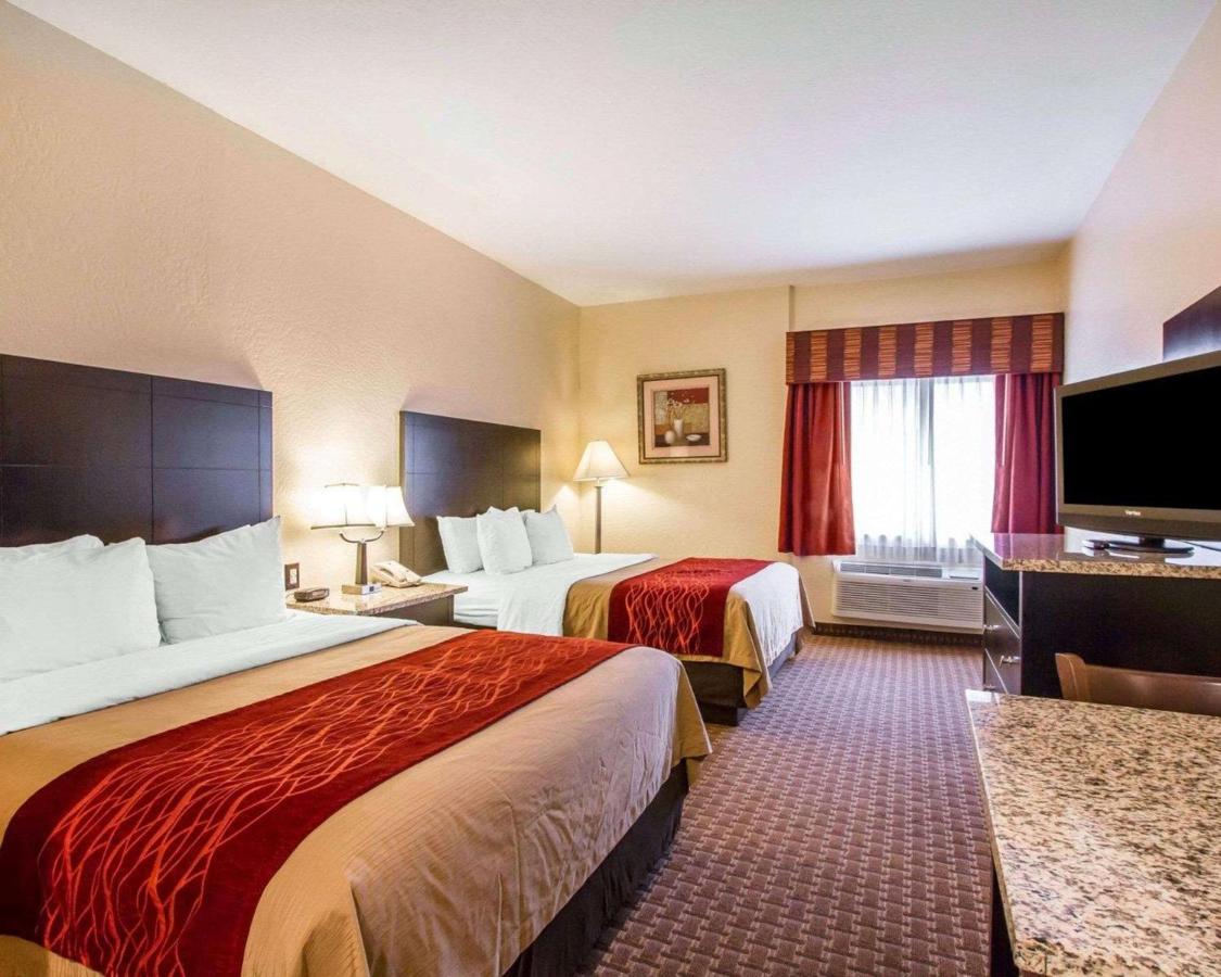 Queen Room with Two Queen Beds - Accessible/Non-Smoking at Comfort Inn Near Grand Canyon