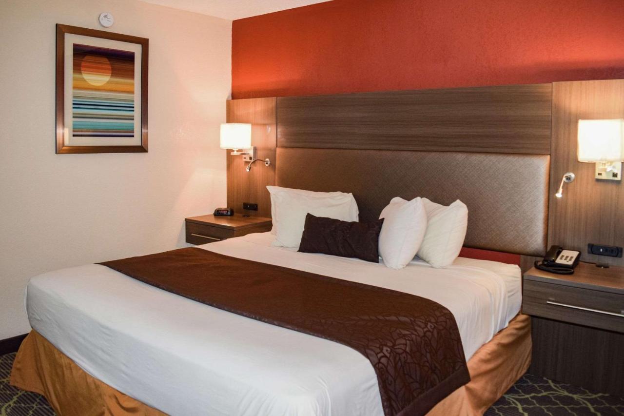  | American Inn & Suites West Memphis