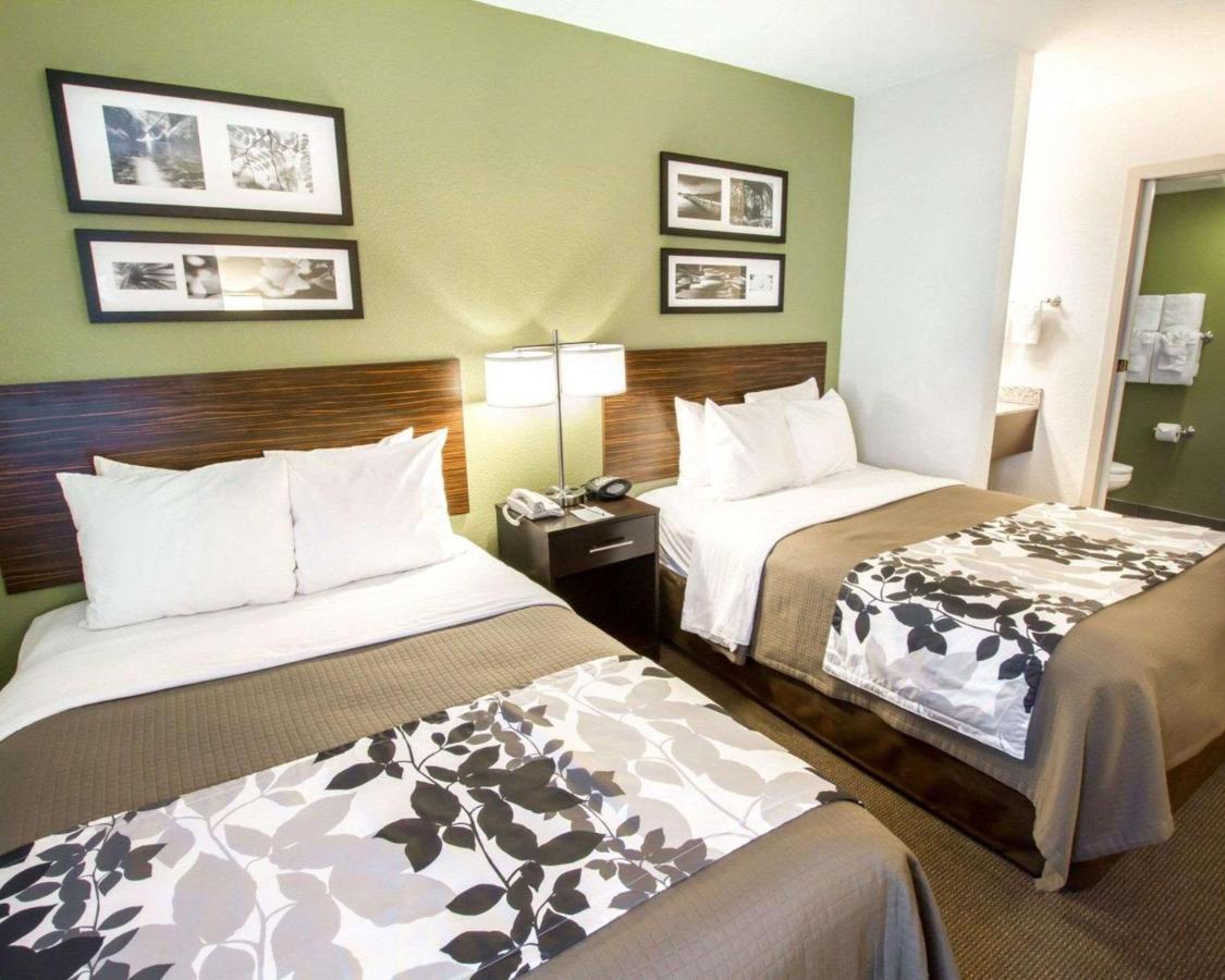 Double Room with Two Double Beds at Sleep Inn North Scottsdale near Mayo Clinic
