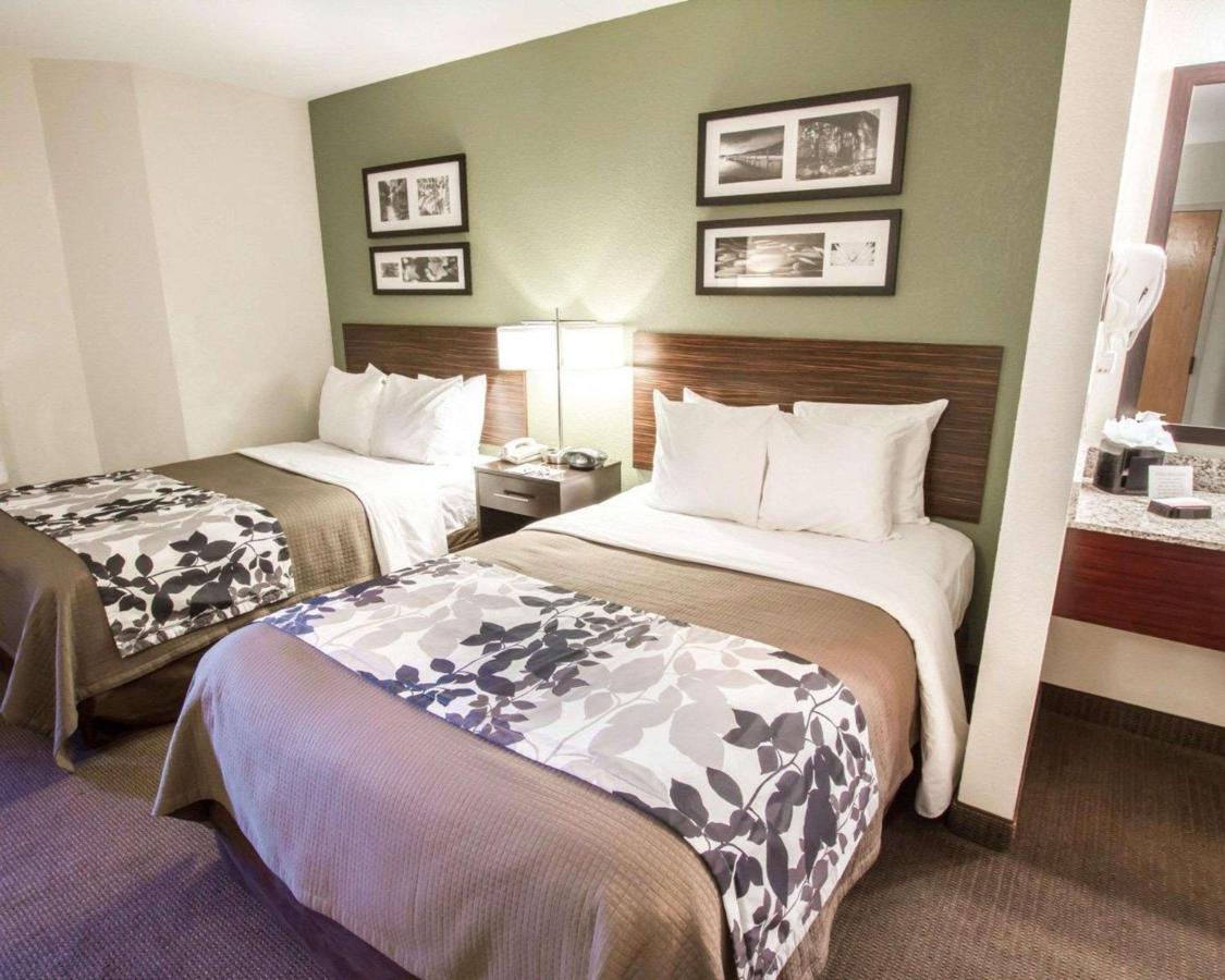 Double Room with Two Double Beds at Sleep Inn North Scottsdale near Mayo Clinic