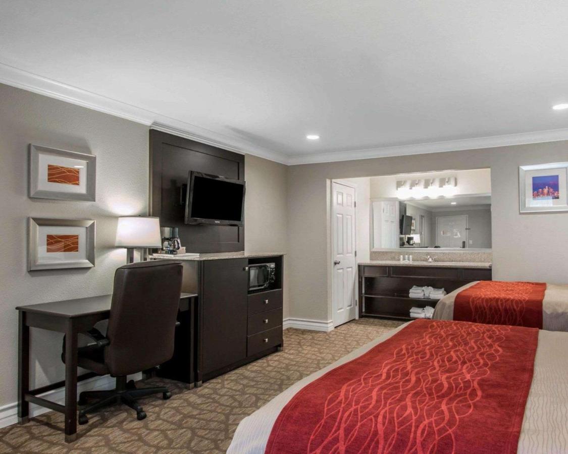 Standard Room, 2 Queen Beds, Non Smoking at Quality Inn Downey