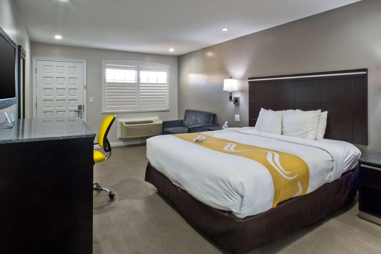 Standard King Room - Non-Smoking at Bay Area Inn & Suites