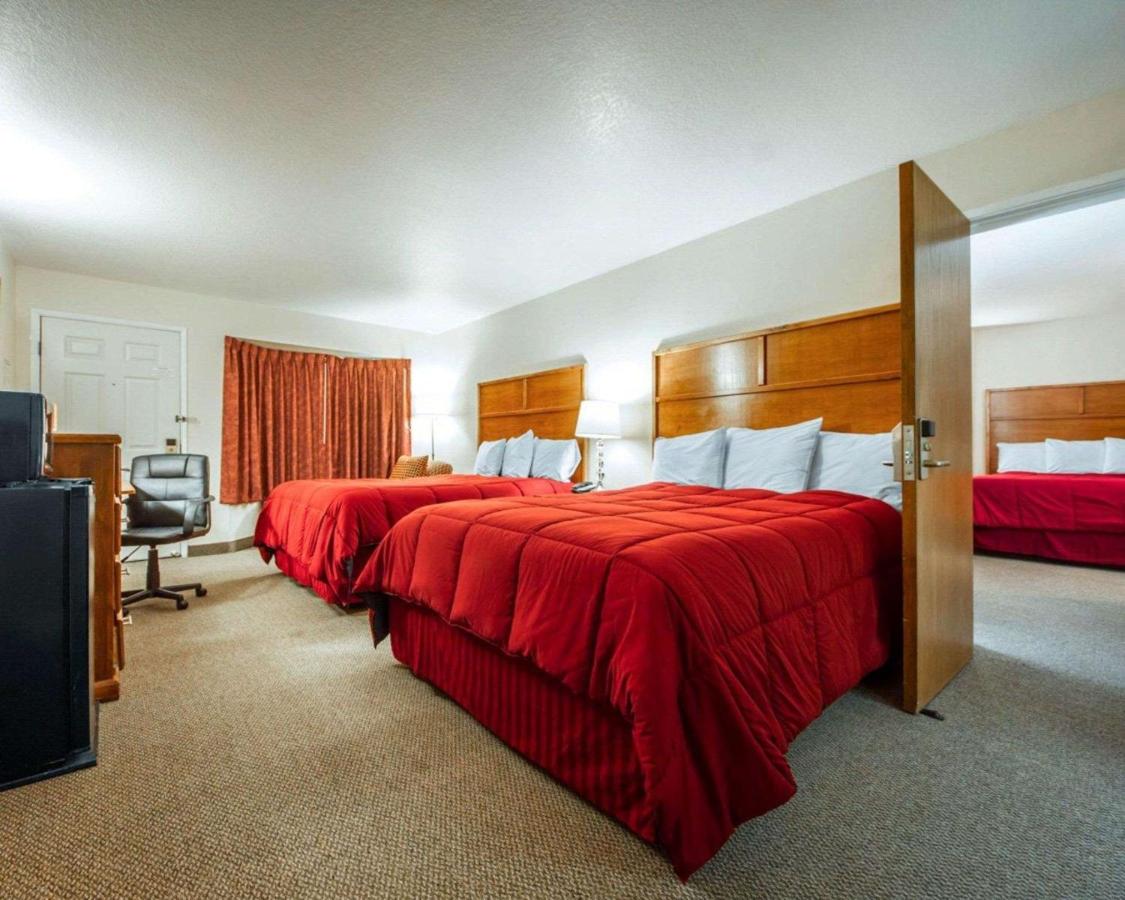 | Sea Drift Inn