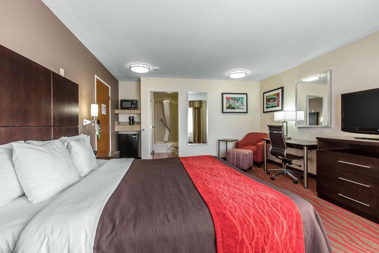 Standard Room, 1 Queen Bed, Non Smoking at Comfort Inn Los Angeles near Hollywood