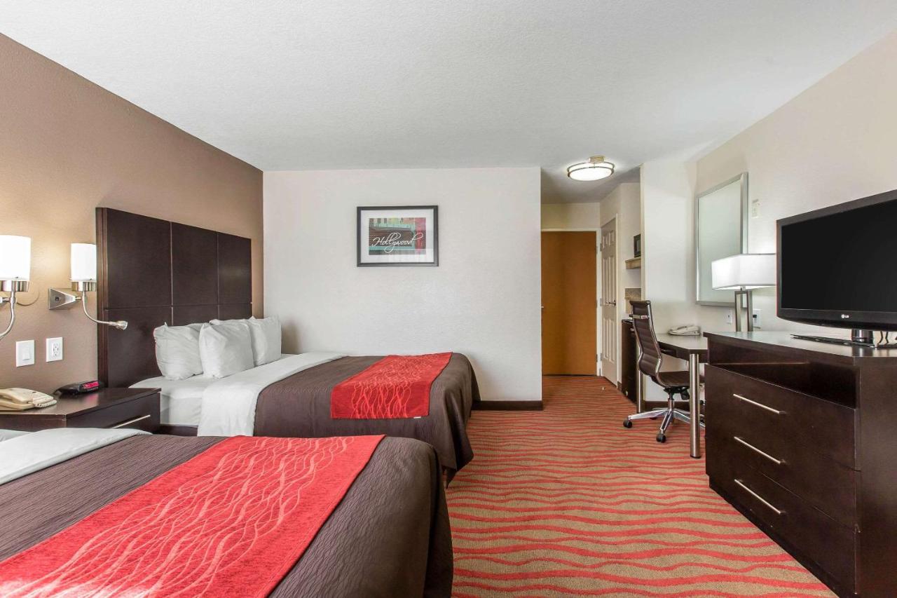 Standard Queen Room with Two Queen Beds - Non-Smoking at Comfort Inn Los Angeles near Hollywood