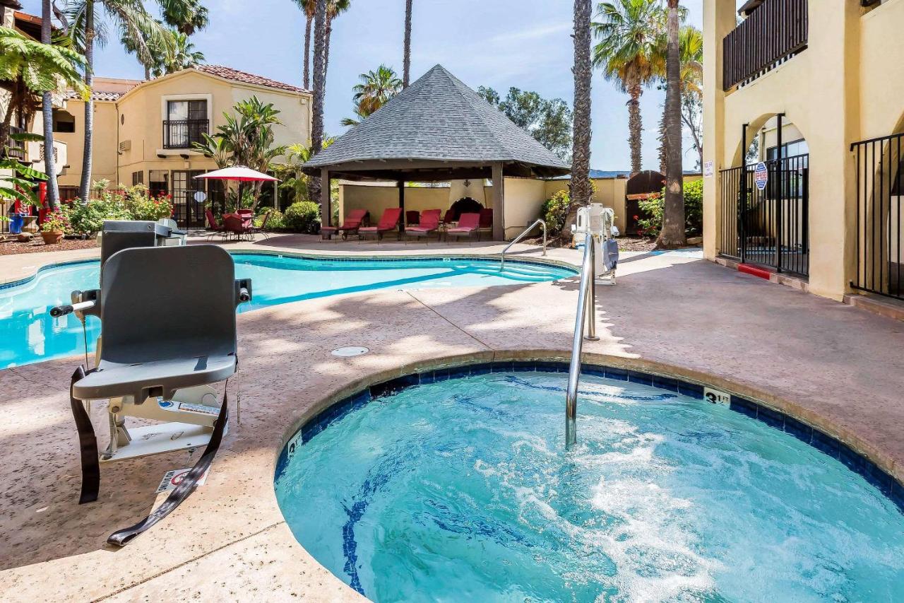 | Quality Inn Fallbrook