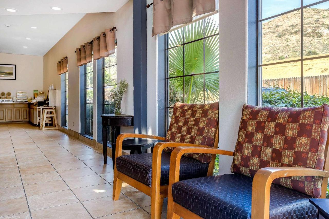 | Quality Inn Fallbrook
