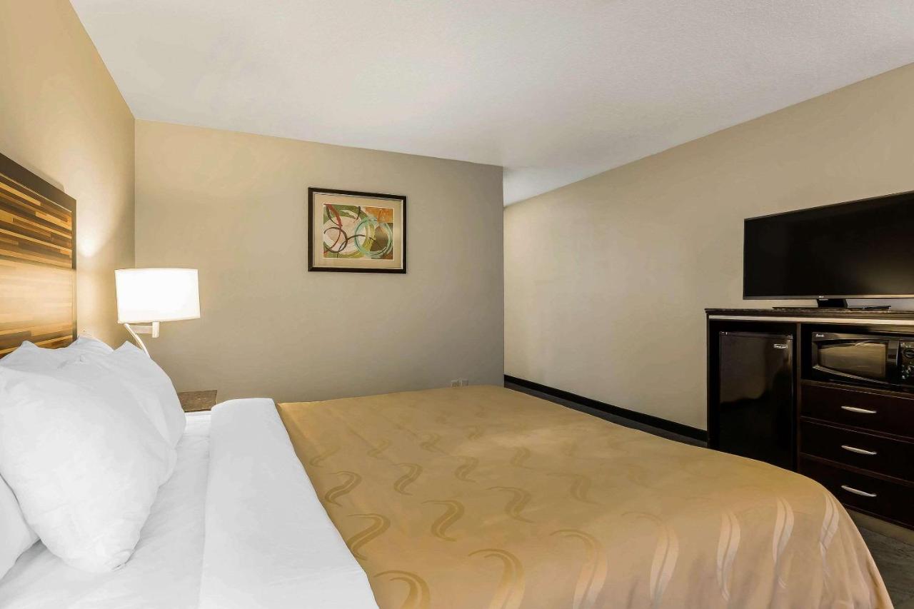 | Quality Inn Fallbrook