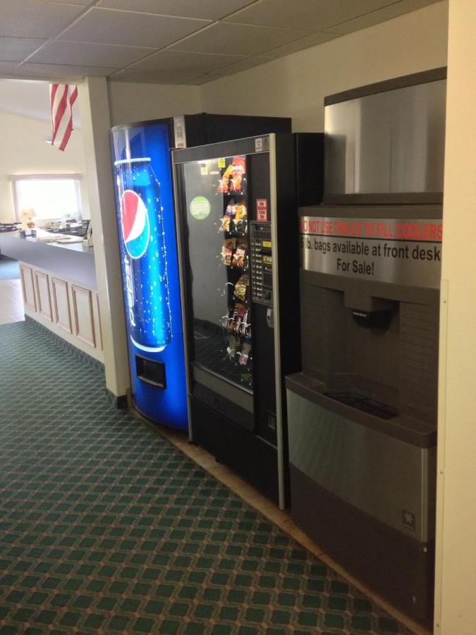 | Americas Best Value Inn & Suites-Spring Valley
