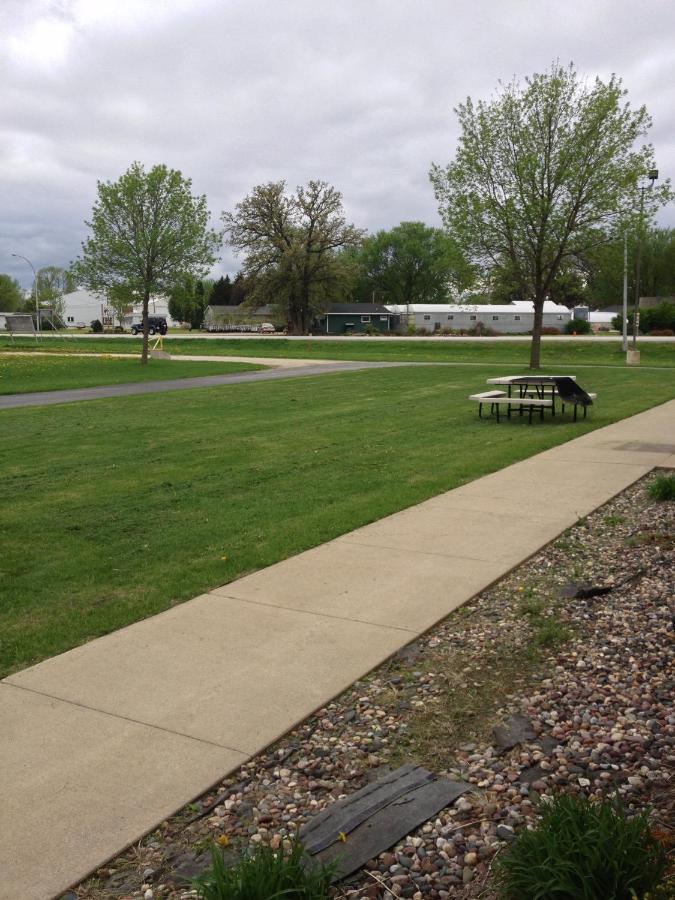 | Americas Best Value Inn & Suites-Spring Valley