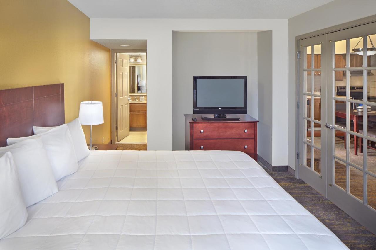 | New Haven Village Suites