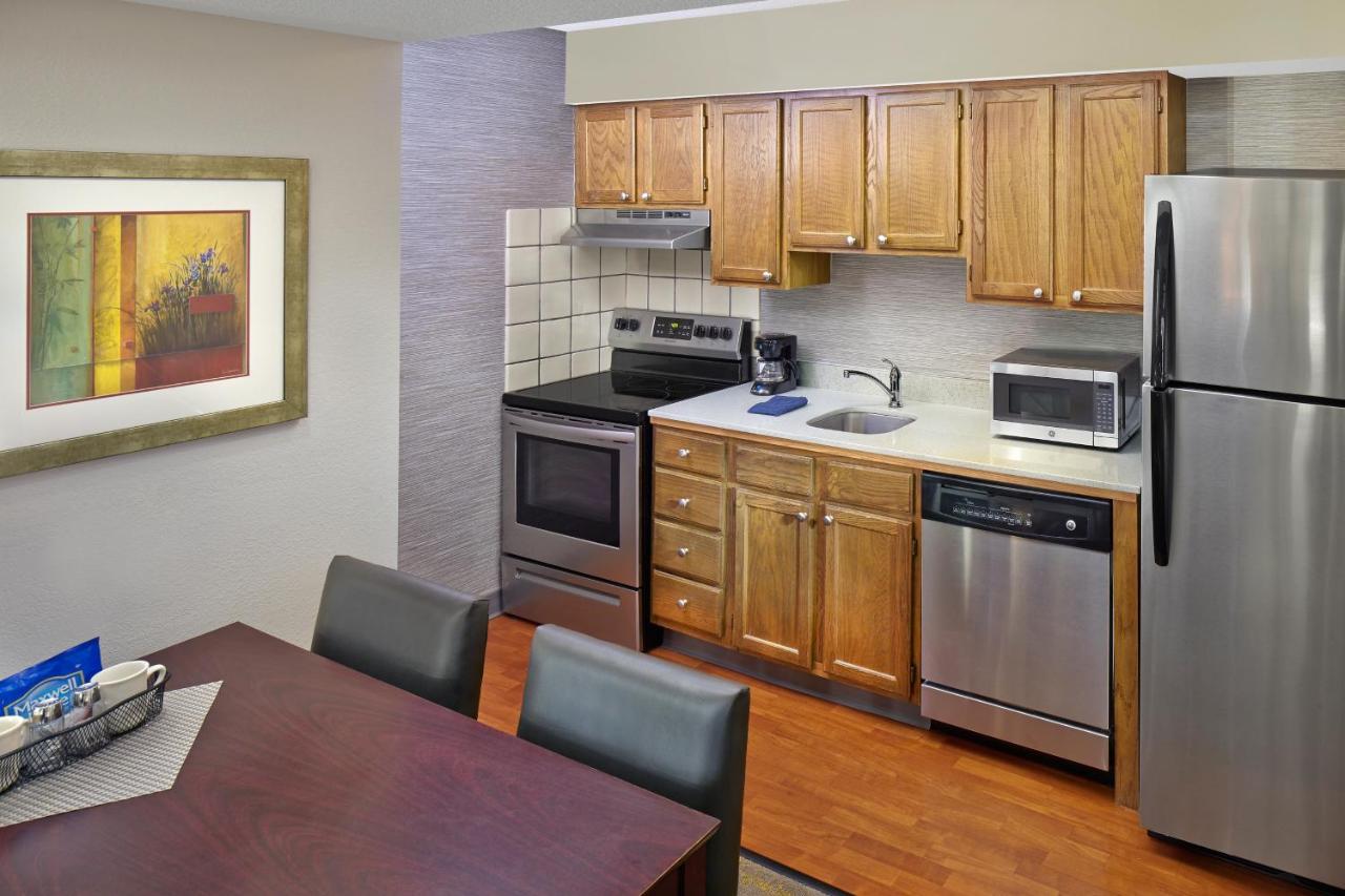 | New Haven Village Suites