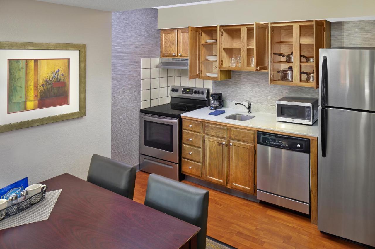 | New Haven Village Suites