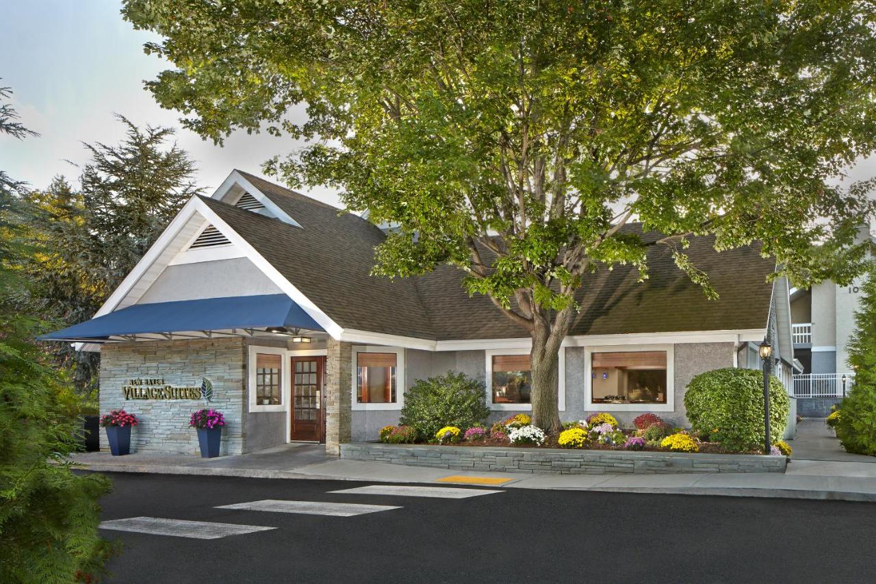 | New Haven Village Suites