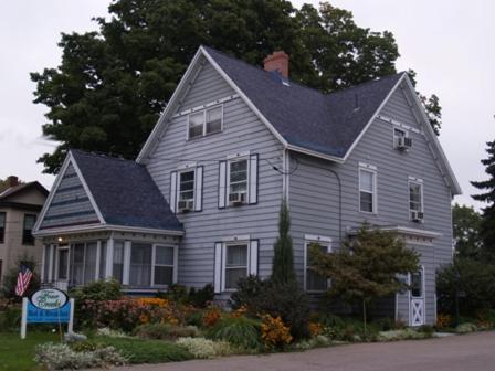 | Four Creeks Bed&Breakfast