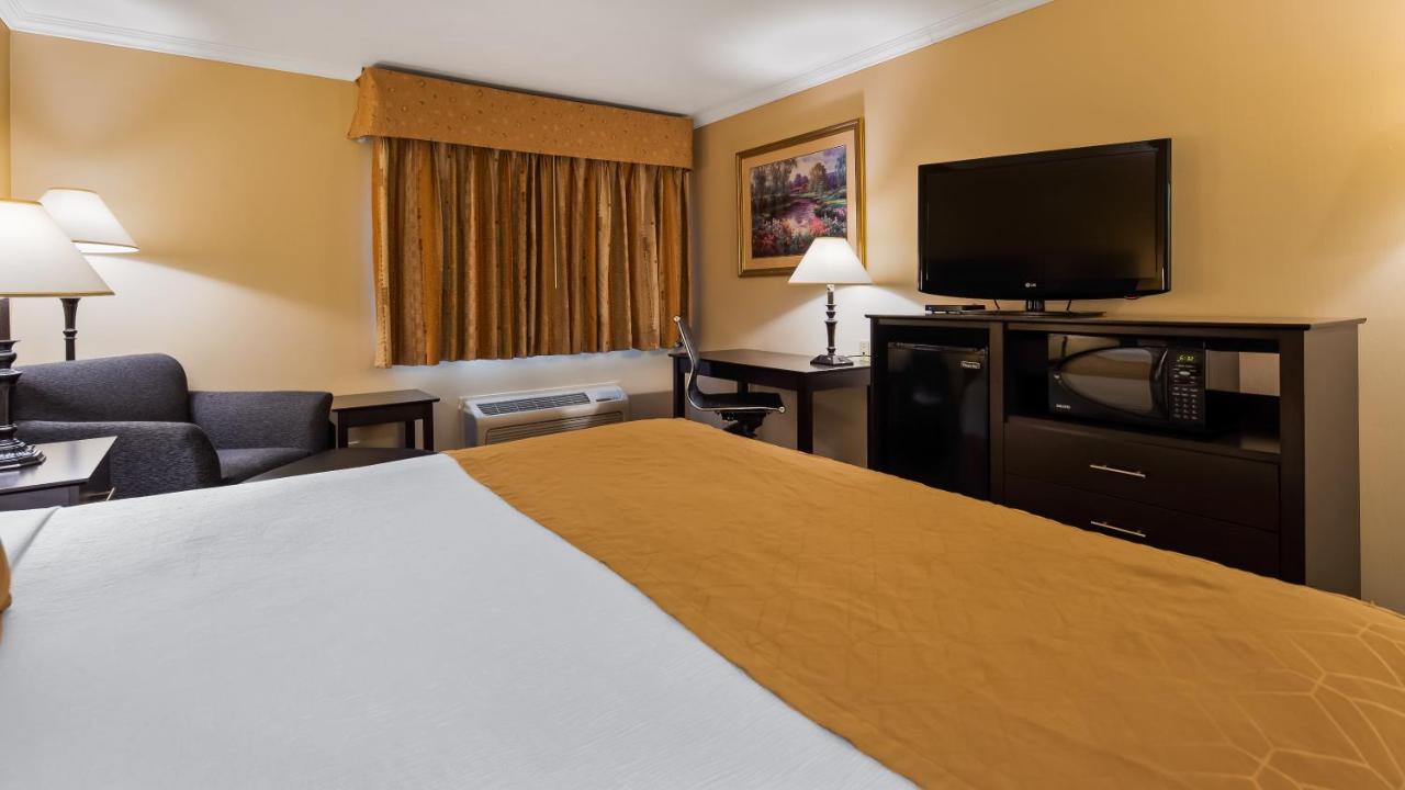  | Best Western Inn & Suites