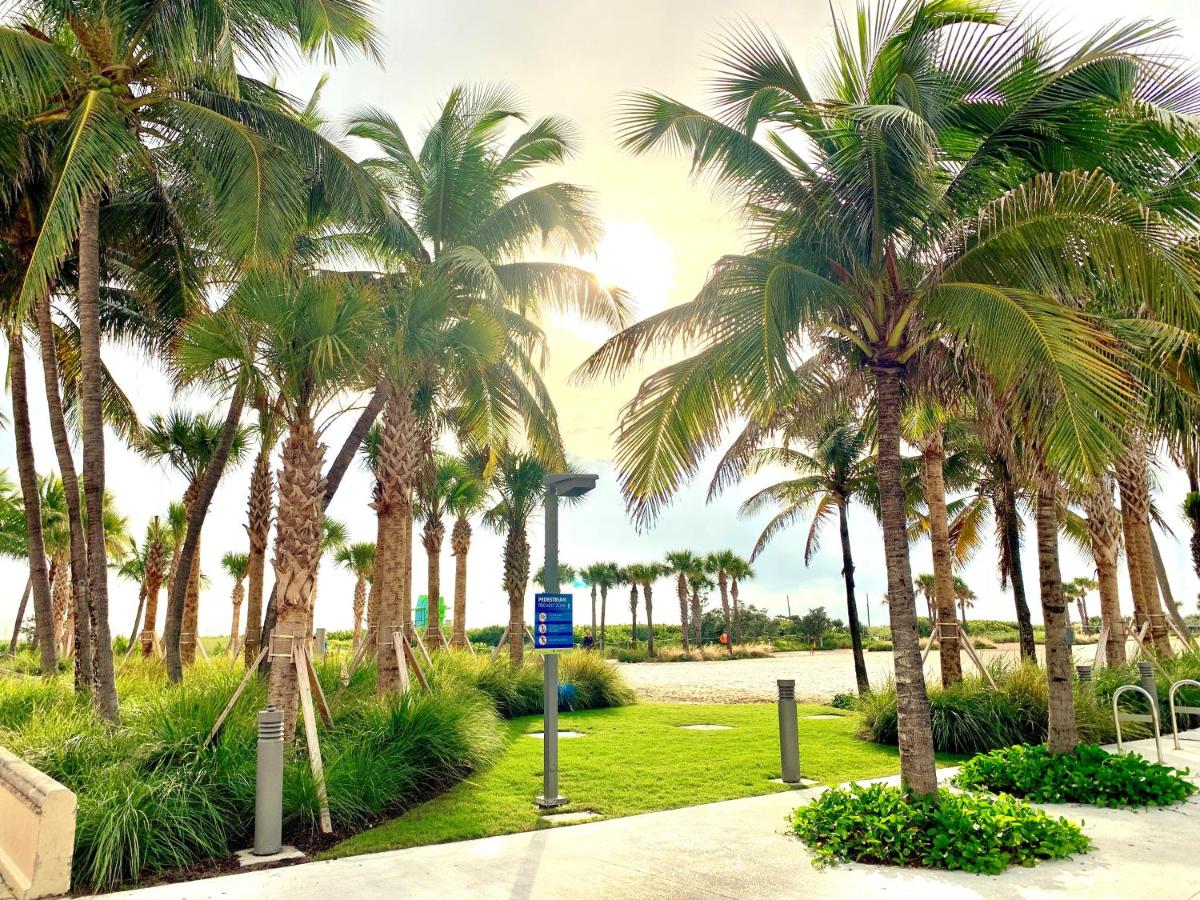 | Broadmore Miami Beach