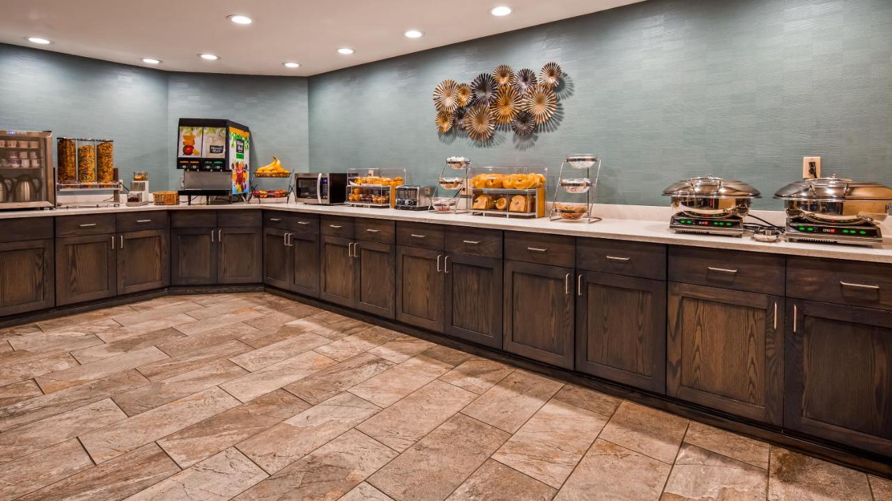 | Best Western Warren Hotel