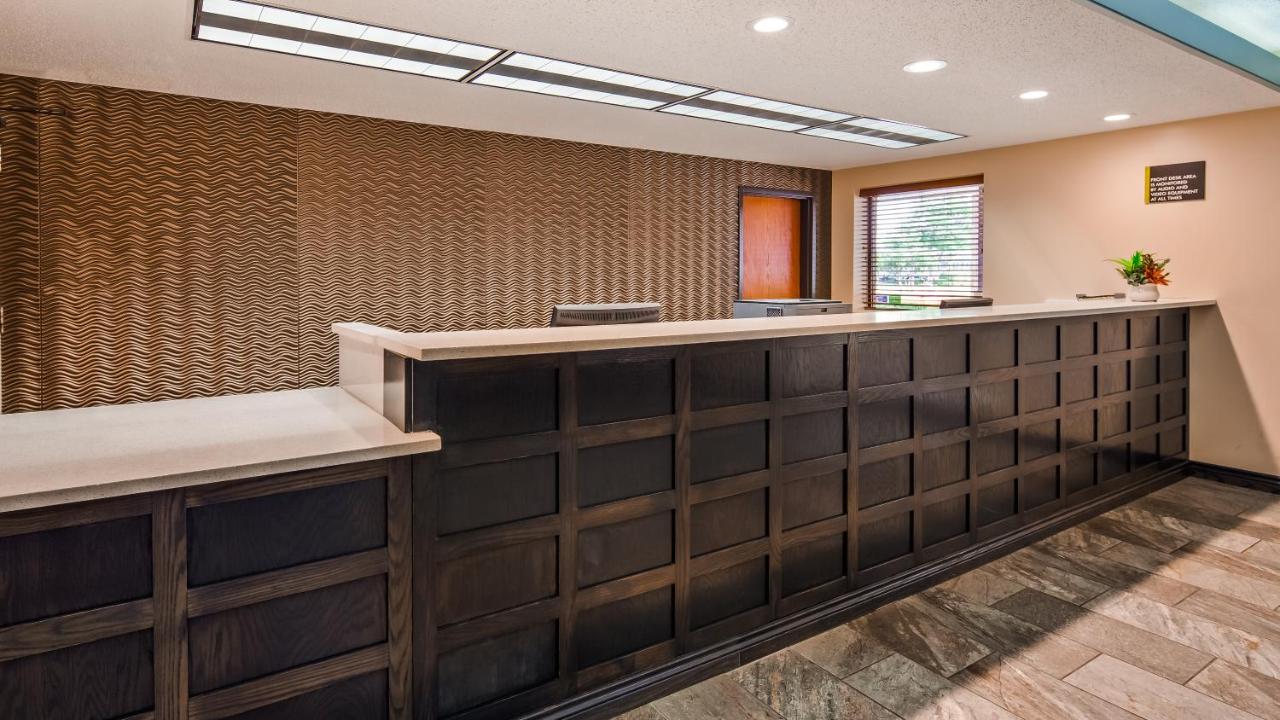 | Best Western Warren Hotel