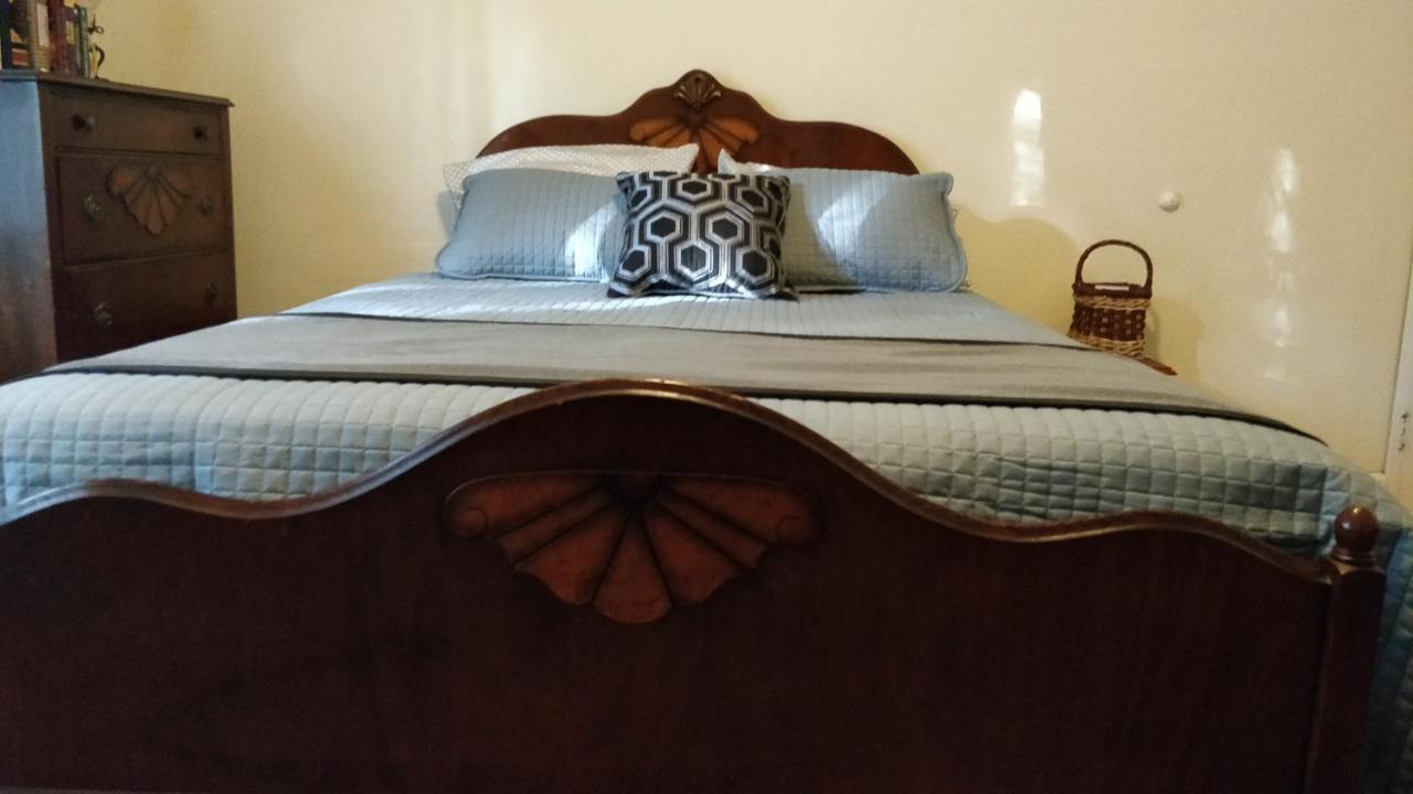 | Maurrocks - A Pocono Mountains B&B