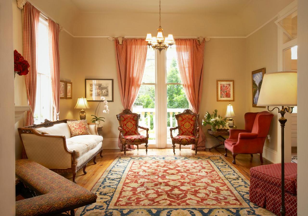 | Maison Perrier Bed & Breakfast