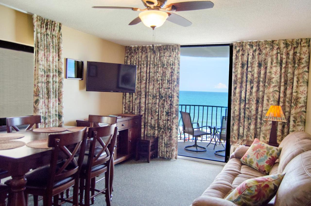One-Bedroom Suite at Palms Resort